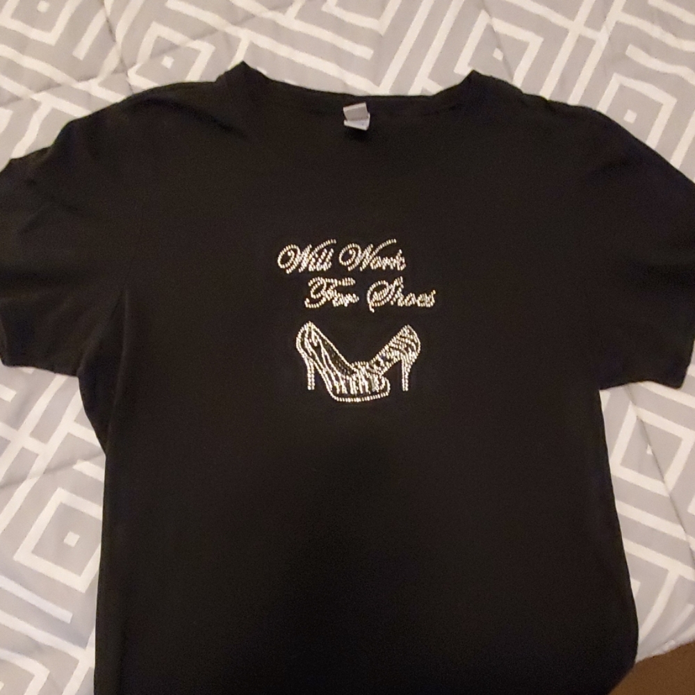 🦋 REINSTONE T-SHIRT🦋